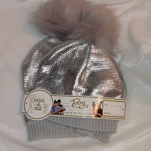 TOBY & ME MINI & ME POM HAT SET